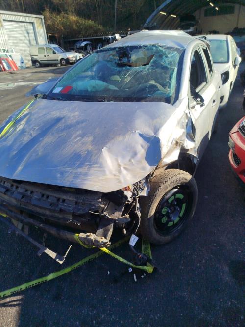 Serrure avant gauche OPEL CORSA F PHASE 1 Essence - Image 5