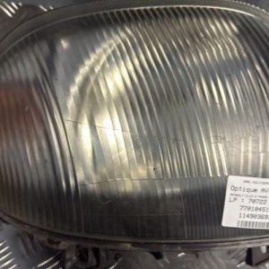 Optique avant principal droit (feux)(phare) RENAULT CLIO 2 PHASE 1 Essence - Image 1