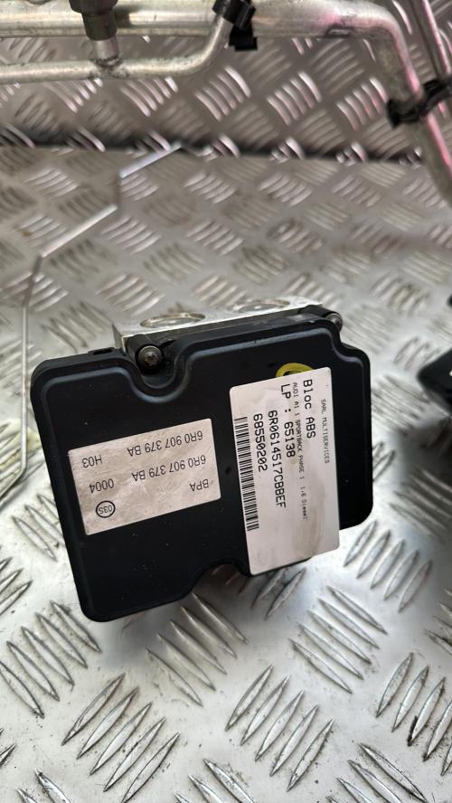 Bloc ABS (freins anti-blocage) AUDI A1 1 SPORTBACK PHASE 1 Diesel - Image 1