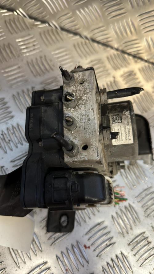 Bloc ABS (freins anti-blocage) PEUGEOT 308 2 PHASE 1 Diesel - Image 1