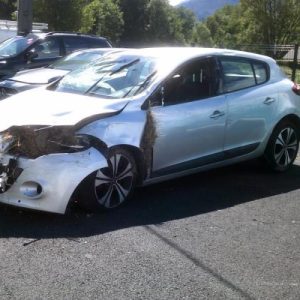 Moteur essuie glace avant RENAULT MEGANE 3 PHASE 1 Diesel - Image 4