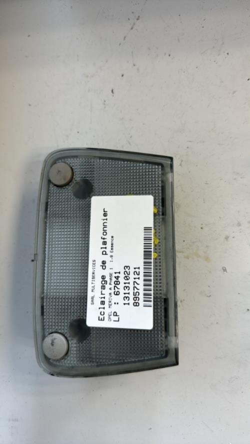 Eclairage de plafonnier OPEL MERIVA A PHASE 1 Essence - Image 1