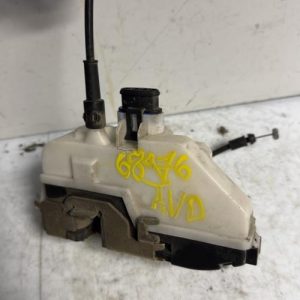 Serrure avant droit RENAULT SCENIC 2 PHASE 1 Diesel - Image 1