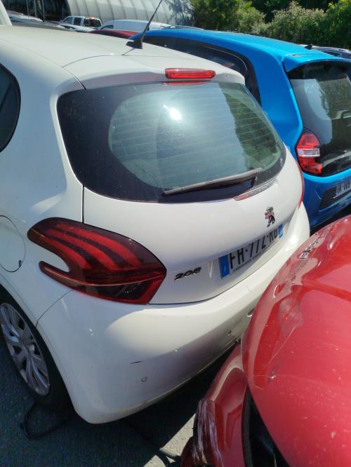 Com (Bloc Contacteur Tournant+Commodo Essuie Glace+Commodo Phare) PEUGEOT 208 1 PHASE 2 Diesel - Image 6