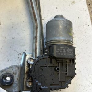 Moteur essuie glace avant AUDI A4 2 AVANT PHASE 2 BREAK Diesel - Image 1