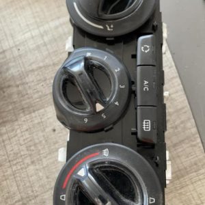 Commande chauffage PEUGEOT 208 1 PHASE 2 Diesel - Image 1