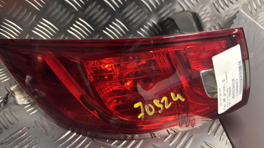 Feu arriere principal gauche (feux) RENAULT CLIO 4 PHASE 1 Essence - Image 1