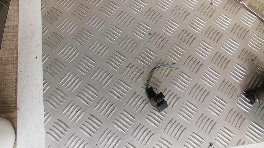 Interrupteur de leve vitre CITROEN BERLINGO 2 PHASE 1 Diesel - Image 3