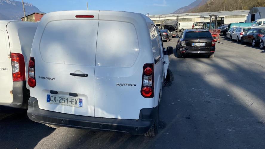 Interrupteur de leve vitre avant gauche PEUGEOT PARTNER 2 PHASE 2 Diesel - Image 3