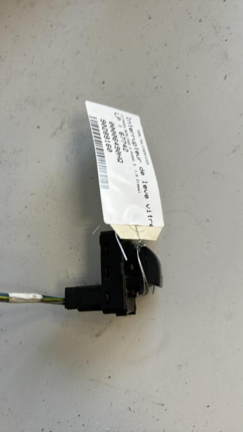 Interrupteur de leve vitre avant droit CITROEN BERLINGO 2 PHASE 3 Diesel - Image 2