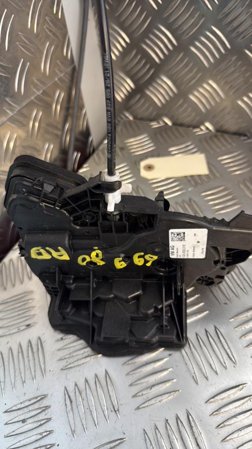 Serrure arriere droit SKODA FABIA 4 Essence - Image 1