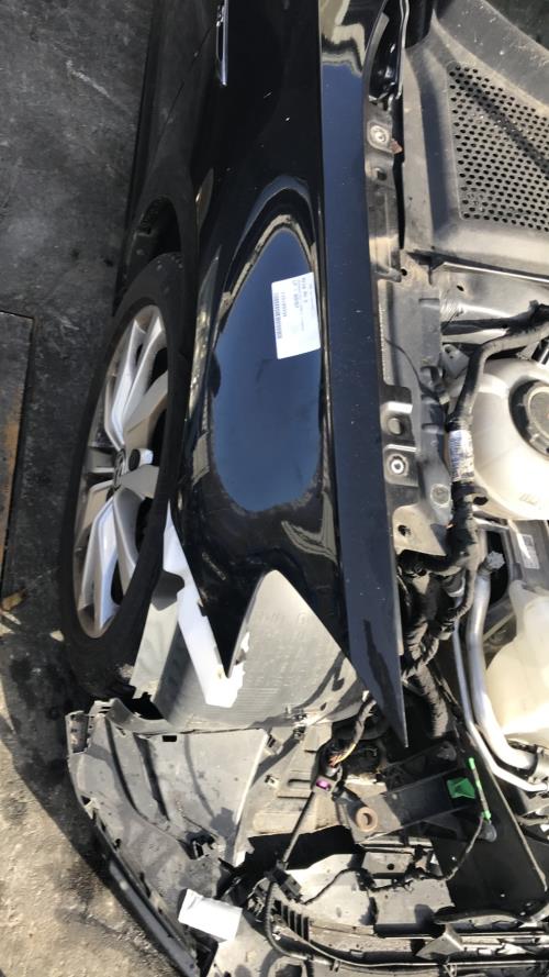 Aile avant droit VOLKSWAGEN GOLF 7 PHASE 2 Essence - Image 1