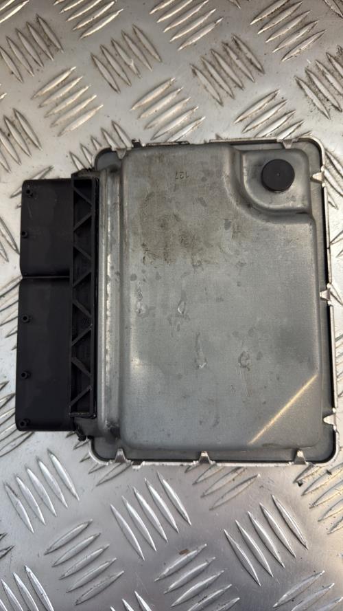 Calculateur moteur SKODA FABIA 4 Essence - Image 1