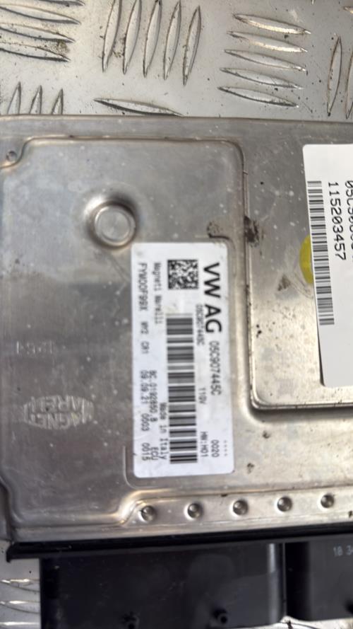 Calculateur moteur SKODA FABIA 4 Essence - Image 2