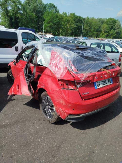 Calculateur moteur SKODA FABIA 4 Essence - Image 5