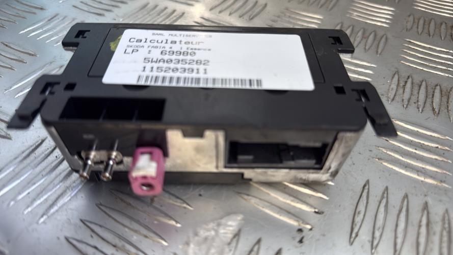 Calculateur SKODA FABIA 4 Essence - Image 4