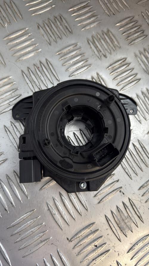 Contacteur tournant SKODA FABIA 4 Essence - Image 2