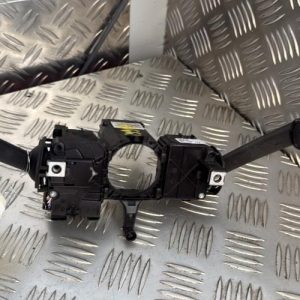 Commodo phare SKODA FABIA 4 Essence - Image 1