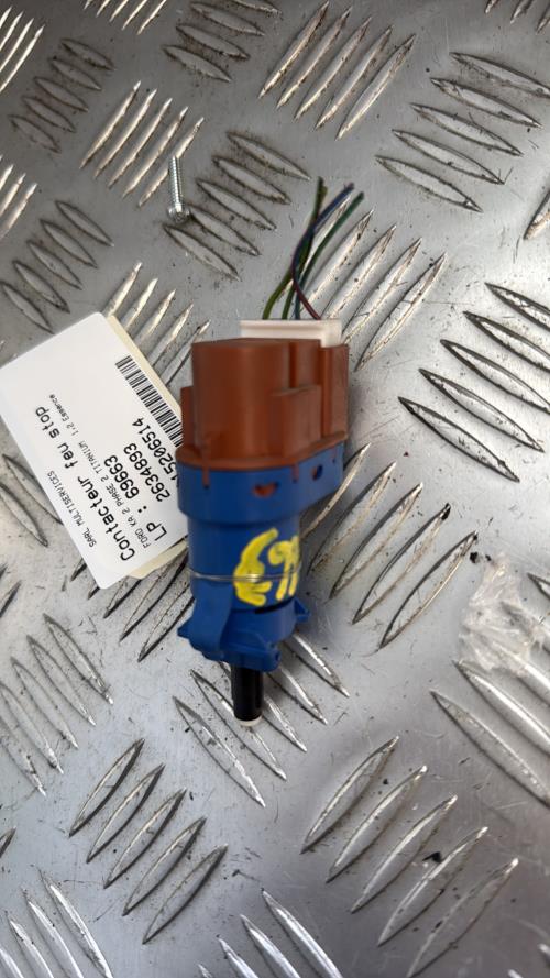 Contacteur feu stop FORD KA 2 PHASE 2 Essence - Image 4