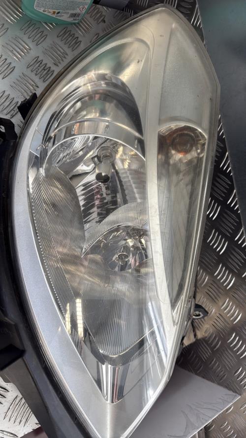 Optique avant principal droit (feux)(phare) RENAULT CLIO 3 PHASE 1 Diesel - Image 1