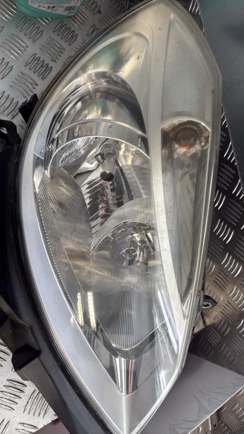 Optique avant principal droit (feux)(phare) RENAULT CLIO 3 PHASE 1 Diesel - Image 3