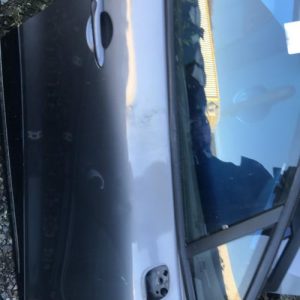 Porte avant droit RENAULT CLIO 4 PHASE 1 Essence - Image 1