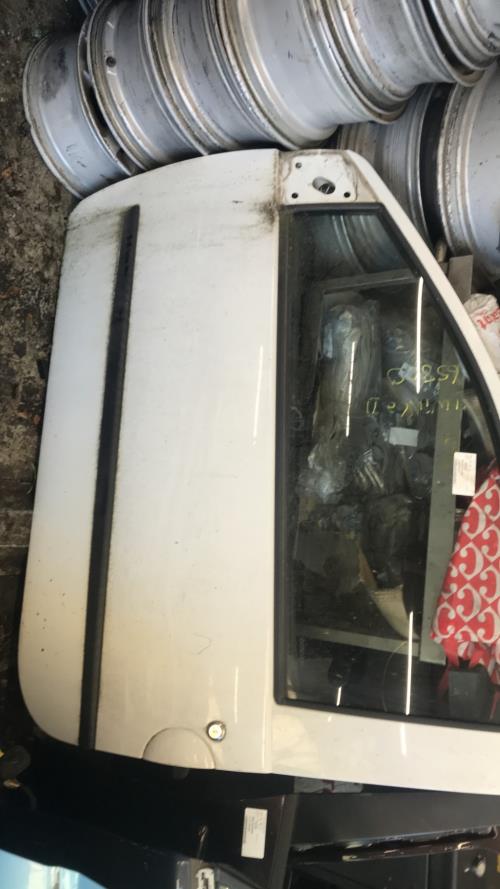 Porte avant gauche RENAULT TWINGO 2 PHASE 1 Essence - Image 2