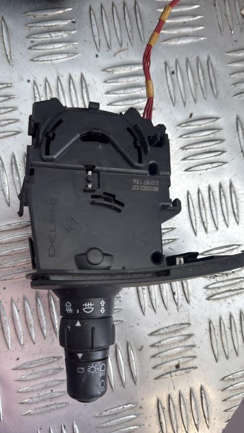 Commodo phare RENAULT CLIO 3 PHASE 1 Diesel - Image 1