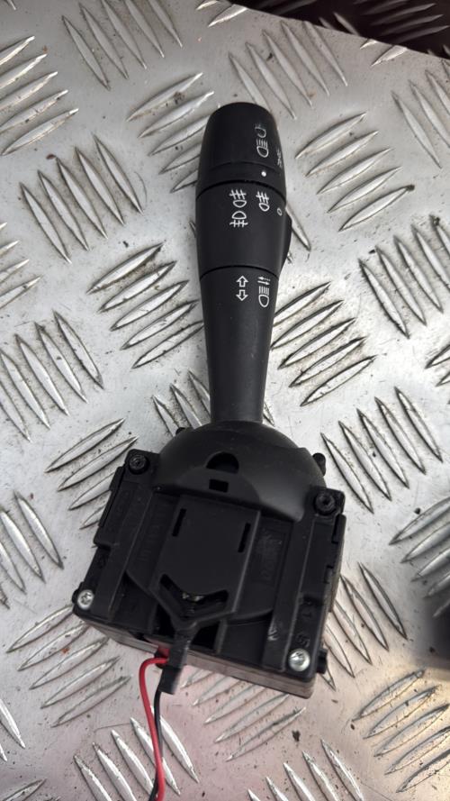 Commodo phare RENAULT CLIO 4 PHASE 1 Essence - Image 1