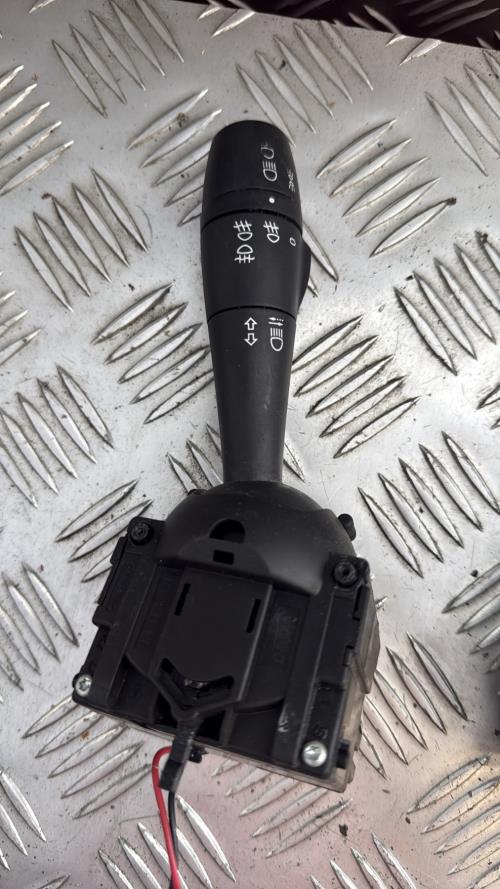 Commodo phare RENAULT CLIO 4 PHASE 1 Essence - Image 2