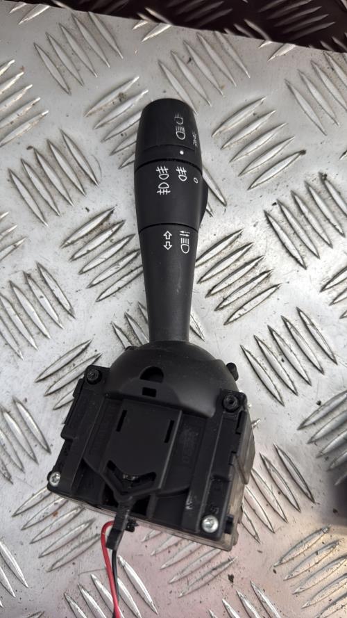 Commodo phare RENAULT CLIO 4 PHASE 1 Essence - Image 3