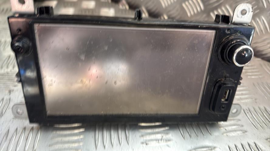 Autoradio d'origine RENAULT CLIO 4 PHASE 1 Essence - Image 2