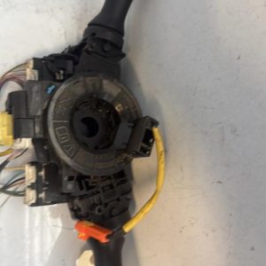 Contacteur tournant TOYOTA YARIS 2 PHASE 1 Diesel - Image 1