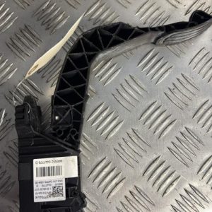 Pedale d'accelerateur PEUGEOT 208 2 Essence - Image 1