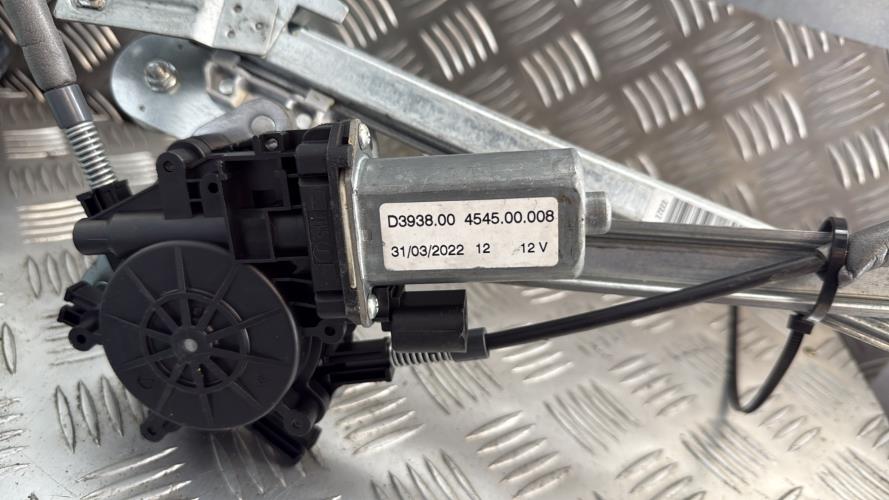 Leve vitre electrique avant gauche MINI MINI 1 R50/R53 PHASE 1 Essence - Image 3