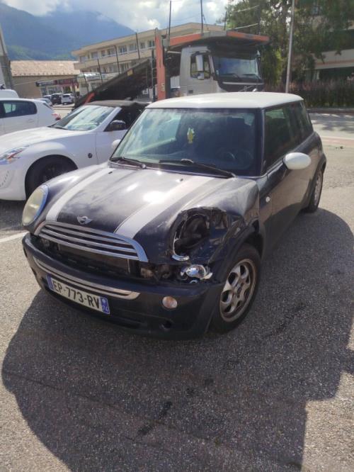 Leve vitre electrique avant gauche MINI MINI 1 R50/R53 PHASE 1 Essence - Image 4