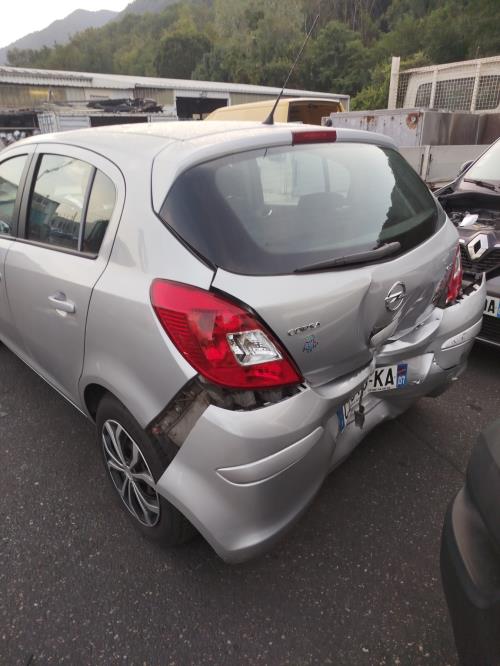 Pare boue avant gauche OPEL CORSA D PHASE 2 Diesel - Image 4