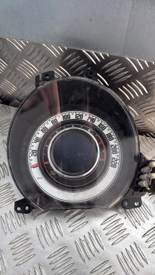 Compteur FIAT 500 2 PHASE 1 Diesel - Image 1