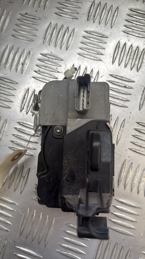 Serrure avant droit PEUGEOT 307 PHASE 2 Diesel - Image 1