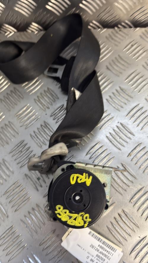 Ceinture arriere droit TOYOTA VERSO PHASE 2 Diesel - Image 1