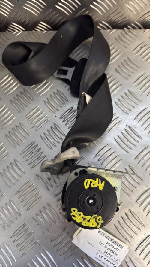 Ceinture arriere droit TOYOTA VERSO PHASE 2 Diesel - Image 2