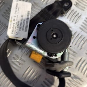 Ceinture arriere gauche troisieme ligne TOYOTA VERSO PHASE 2 Diesel - Image 1