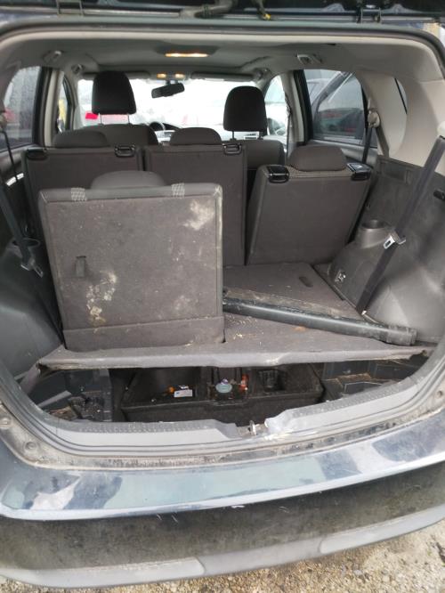 Ceinture arriere gauche TOYOTA VERSO PHASE 2 Diesel - Image 9