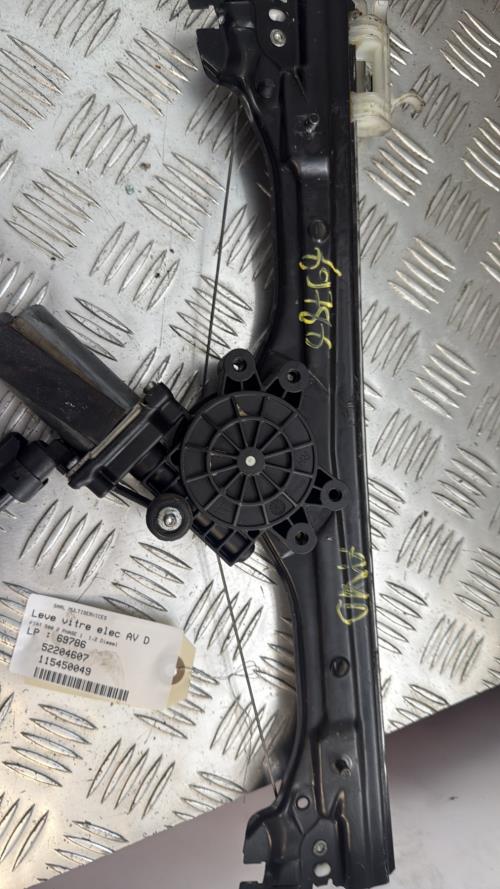 Leve vitre electrique avant droit FIAT 500 2 PHASE 1 Diesel - Image 1