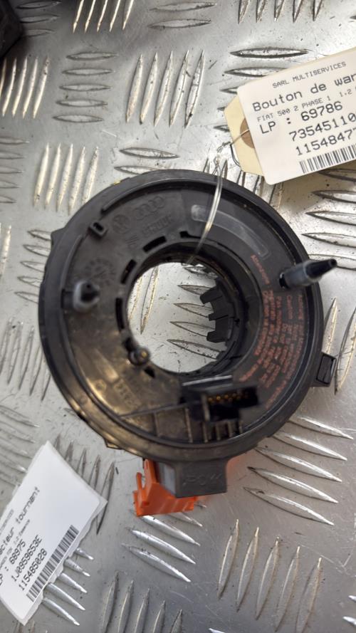 Contacteur tournant VOLKSWAGEN FOX Essence - Image 1