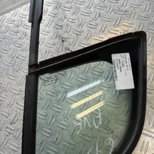 Custode avant gauche (porte) CITROEN C3 2 PHASE 1 Diesel - Image 1