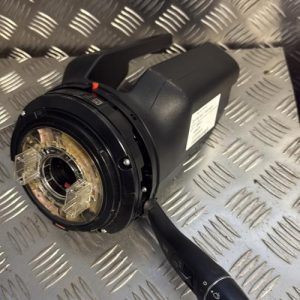 Contacteur tournant MERCEDES CLASSE A 176 PHASE 1 Essence - Image 1