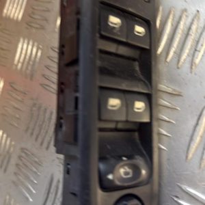 Interrupteur de leve vitre avant gauche PEUGEOT 308 1 PHASE 1 Essence - Image 1