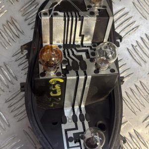 Platine feu arriere droit RENAULT CLIO 3 PHASE 1 Diesel - Image 1