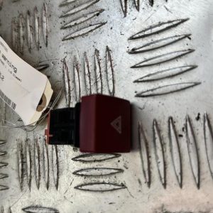 Bouton de warning CITROEN BERLINGO 2 PHASE 1 Diesel - Image 1